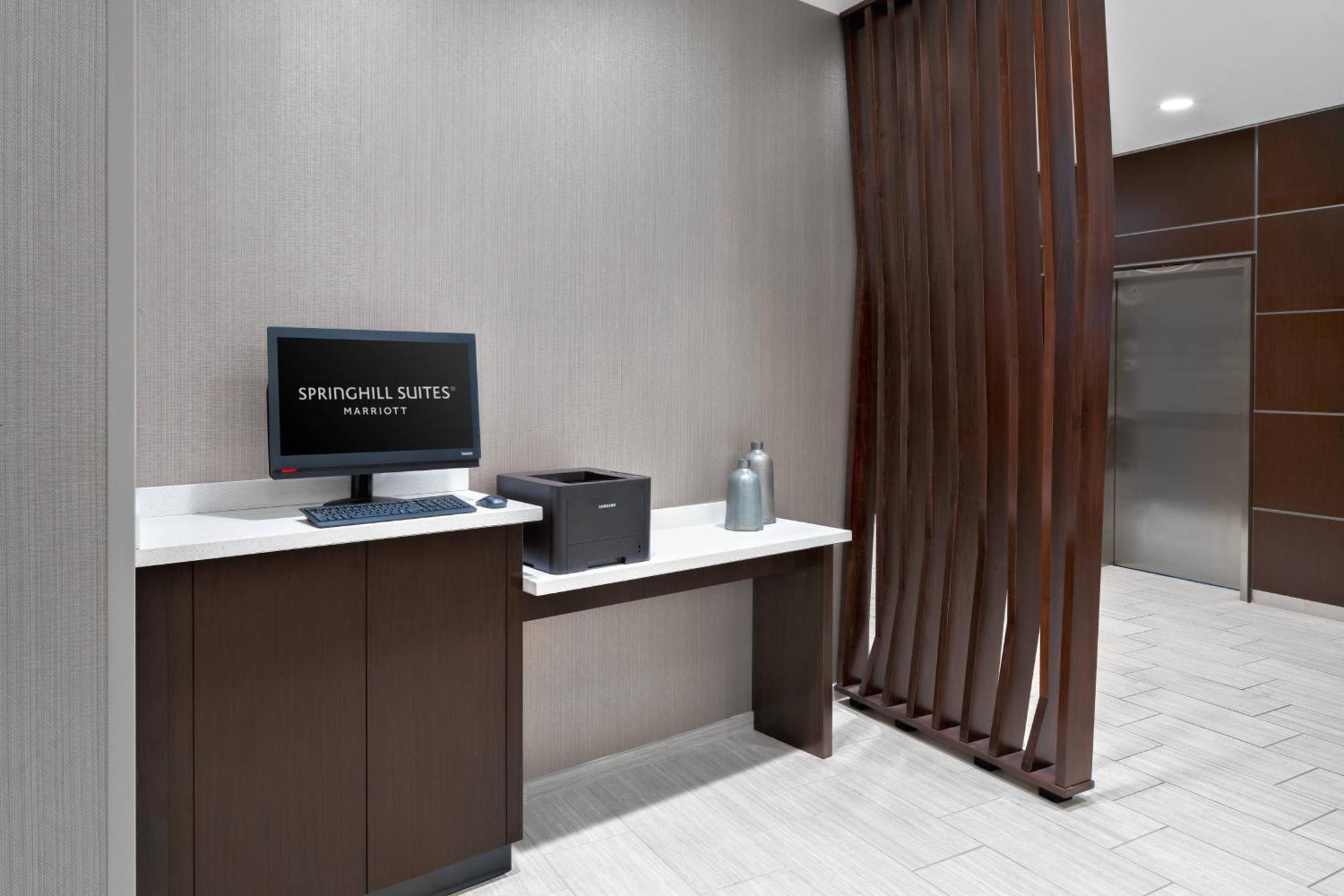 Springhill Suites By Marriott Roanoke Eksteriør bilde