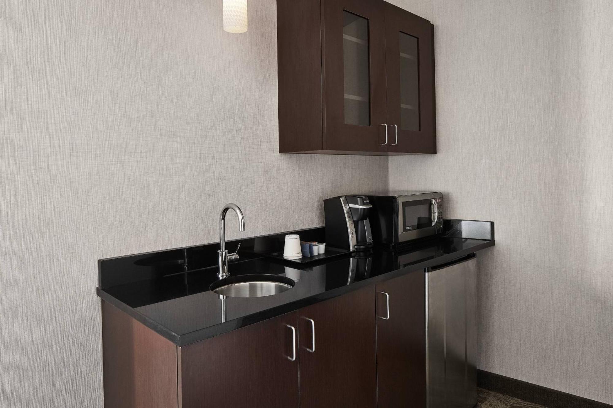 Springhill Suites By Marriott Roanoke Eksteriør bilde
